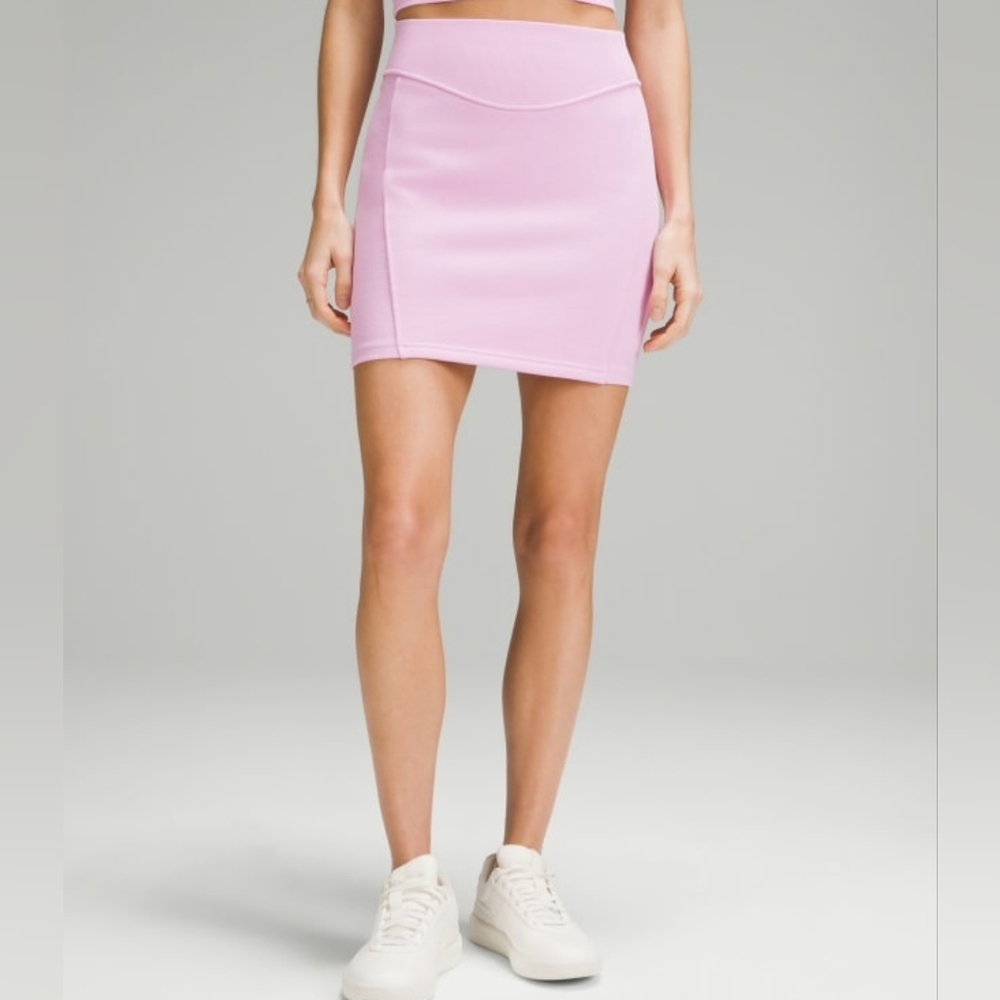 Lululemon Scuba High-Rise Mini Skirt Sz M Color Vitapink